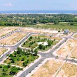 Mơ thấy đất đai đánh con gì